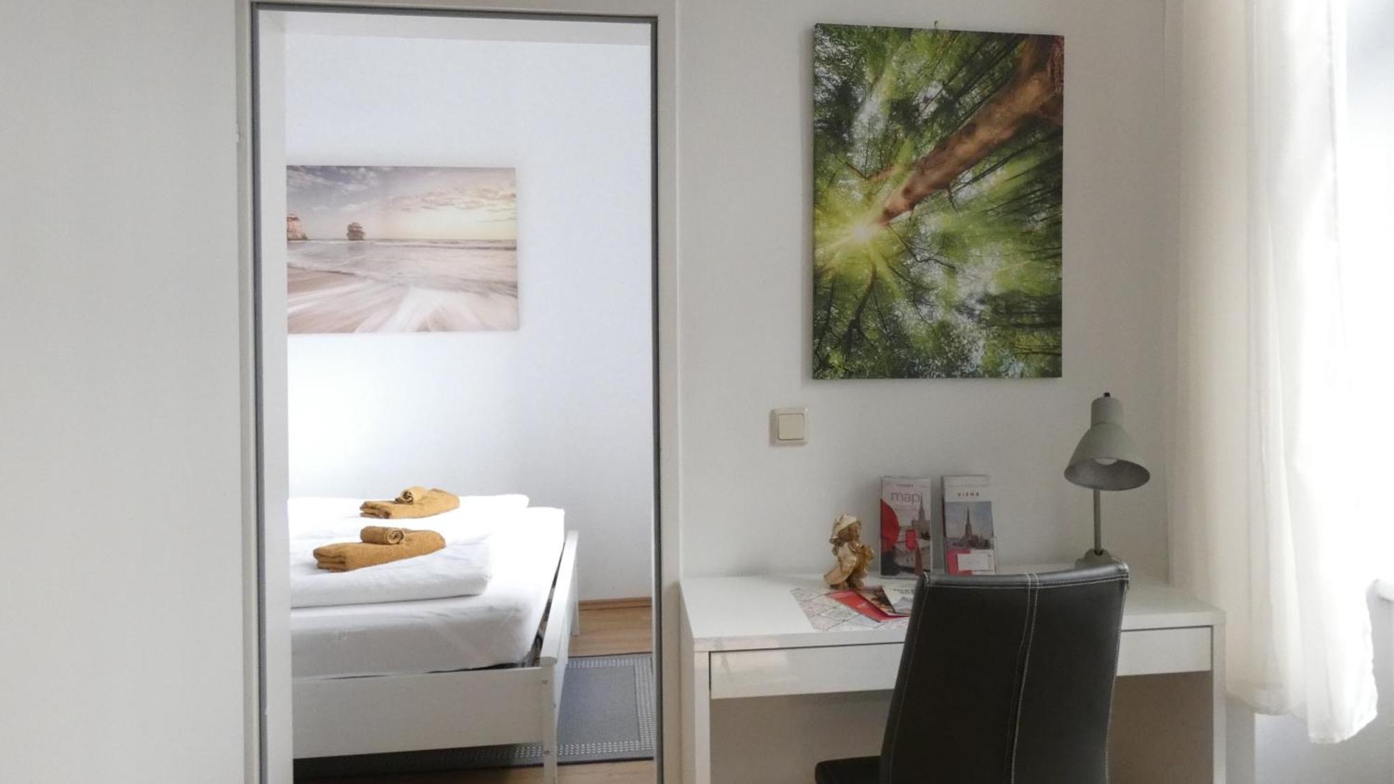 Stylish, Central 2-Room Flat Near Augarten Vienna Exterior photo