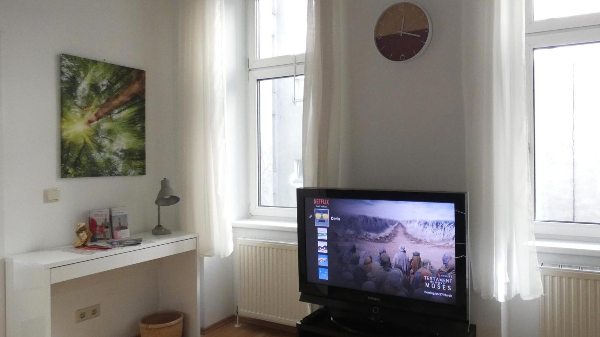 Stylish, Central 2-Room Flat Near Augarten Vienna Exterior photo